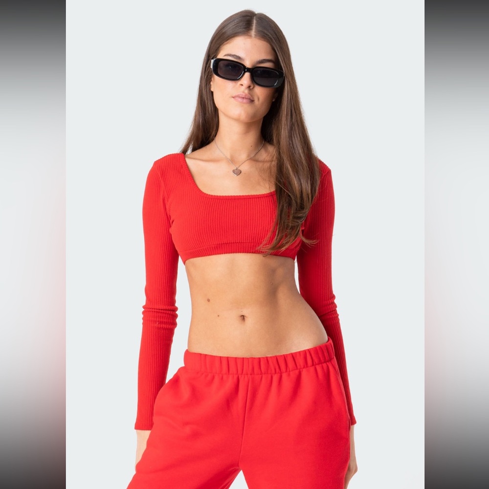 NWT Sydney Ribbed Crop Top - Red